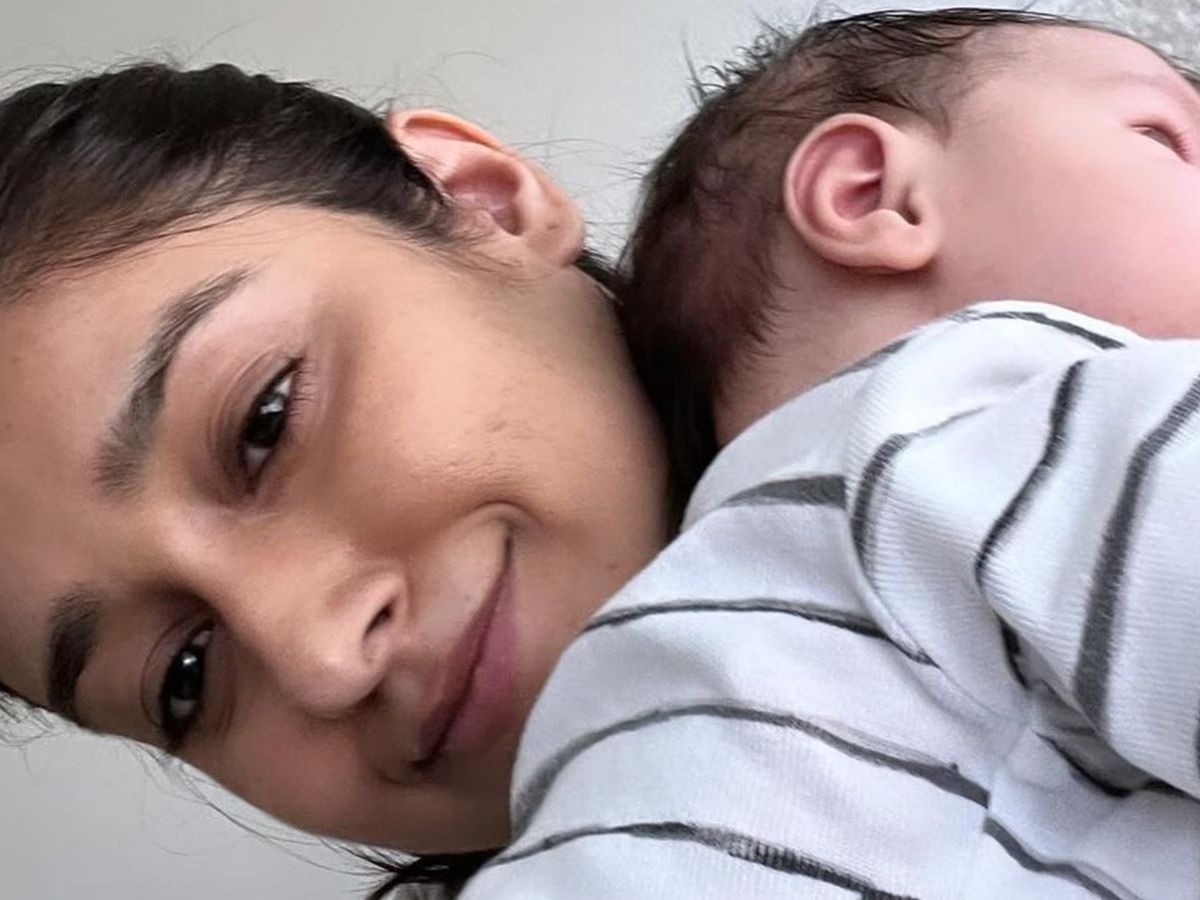 Year Ender 2025: कैटरीना-विक्की से लेकर कियारा-सिद्धार्थ तक, जानिए 2025 में कौन-कौन से सितारों के घर गूंजी किलकारियां - Gallery Image