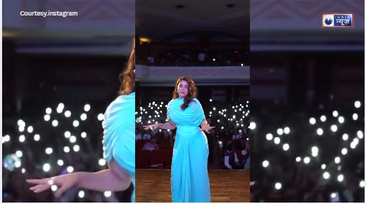 ब्लू ड्रेस में Ayesha Khan ने लोगों के सामने दिखाए अपने सेंसेशनल डांस मूव्स, हॉट फिगर देख लड़के हुए पानी-पानी!