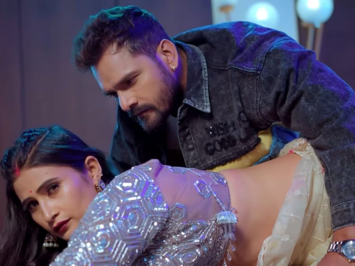 Bhojpuri Song Rangbaaz: चुनाव में हारने के बाद ‘रंगबाज’ बने खेसारी लाल यादव, प्रियंका राय के साथ उड़ाया गर्दा