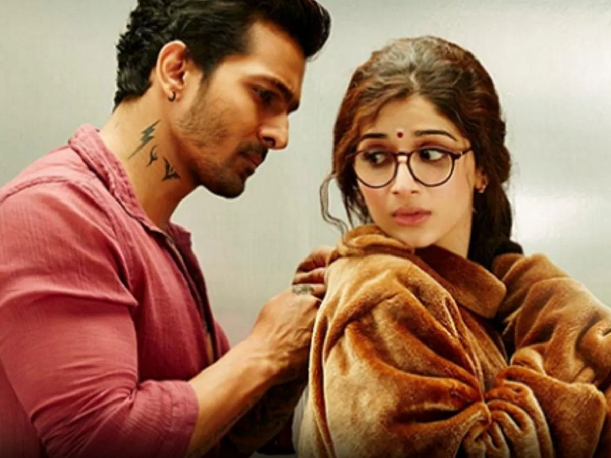 The film 'Sanam Teri Kasam' flopped after its release. - Photo Gallery