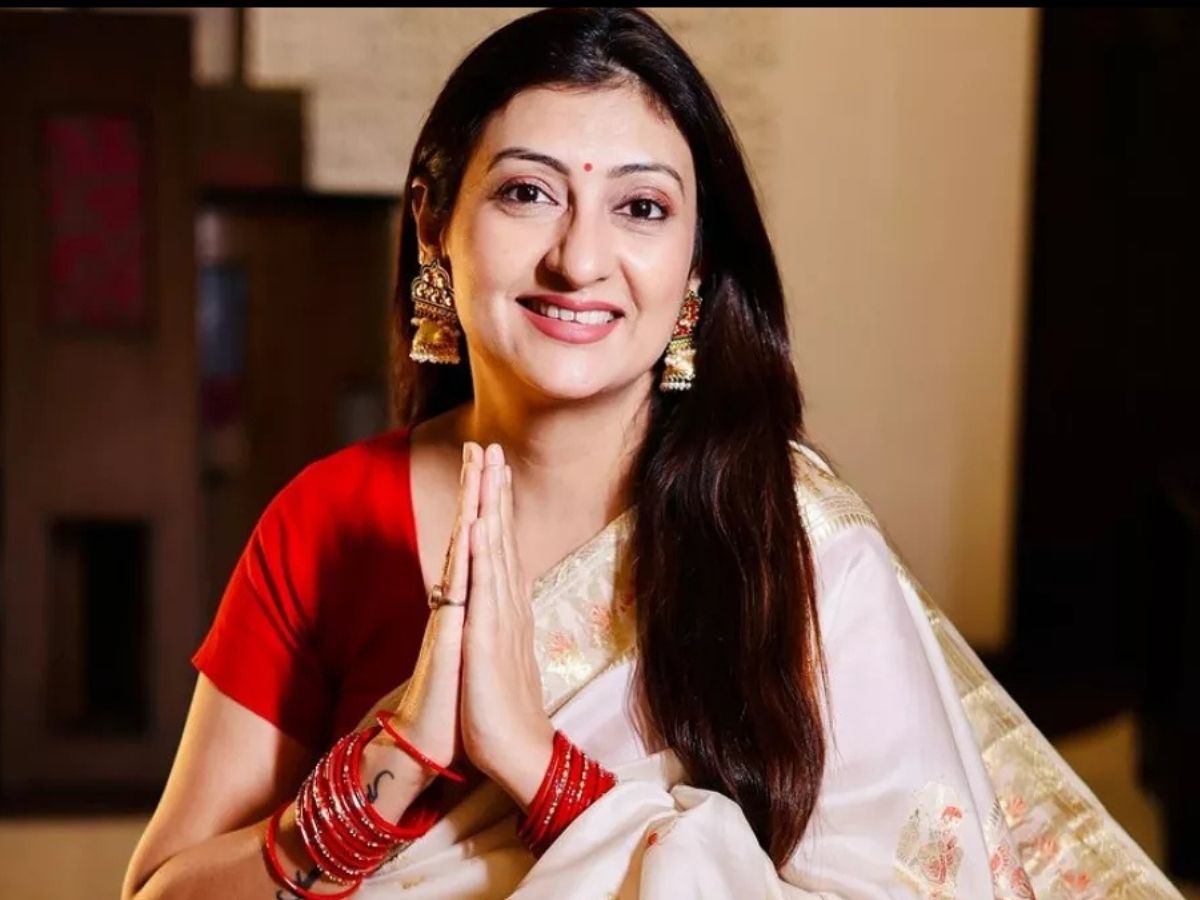 Juhi - Photo Gallery