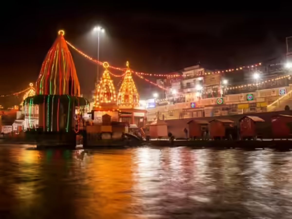 Why Kashi’s Sacred Soil Can Disturb Your Home’s Aura - Photo Gallery