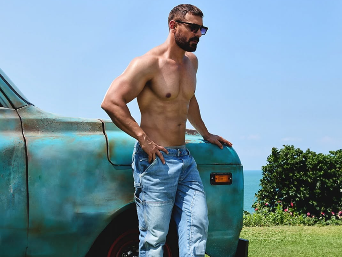 John Abraham said about building his body - Photo Gallery