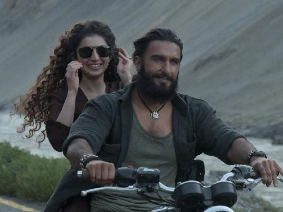 Box Office Collection Day 15: इस फ्राइडे भी चला फिल्म “Dhurandhar” का जादू, बाल भी बांका नहीं कर पाई ‘अवतार 3’! 500 करोड़ के कलेकशन से…