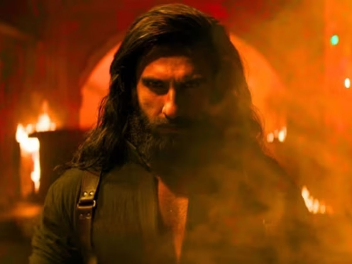 Dhurandhar box office collection: ‘धुरंधर’  की धुआंधार शुरूआत, बॉक्स ऑफिस पर आते ही मचाया धमाल; तोड़ डाला सैयारा का रिकोर्ड - Gallery Image