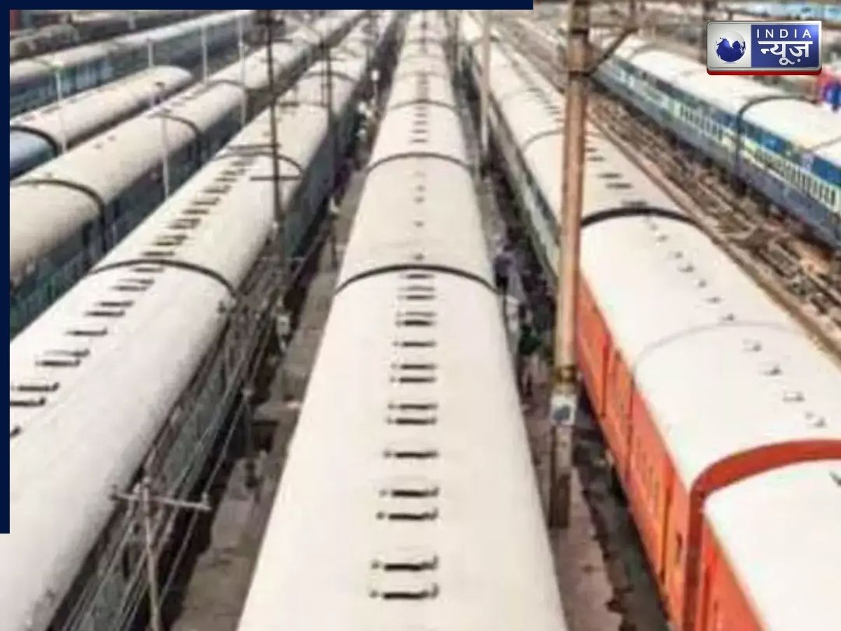 ट्रेनों पर लगी छोटी प्लेटे आखिर किस काम आती है? जानिए भारतीय रेल की दिलचस्प अनकही वजह - Photo Gallery