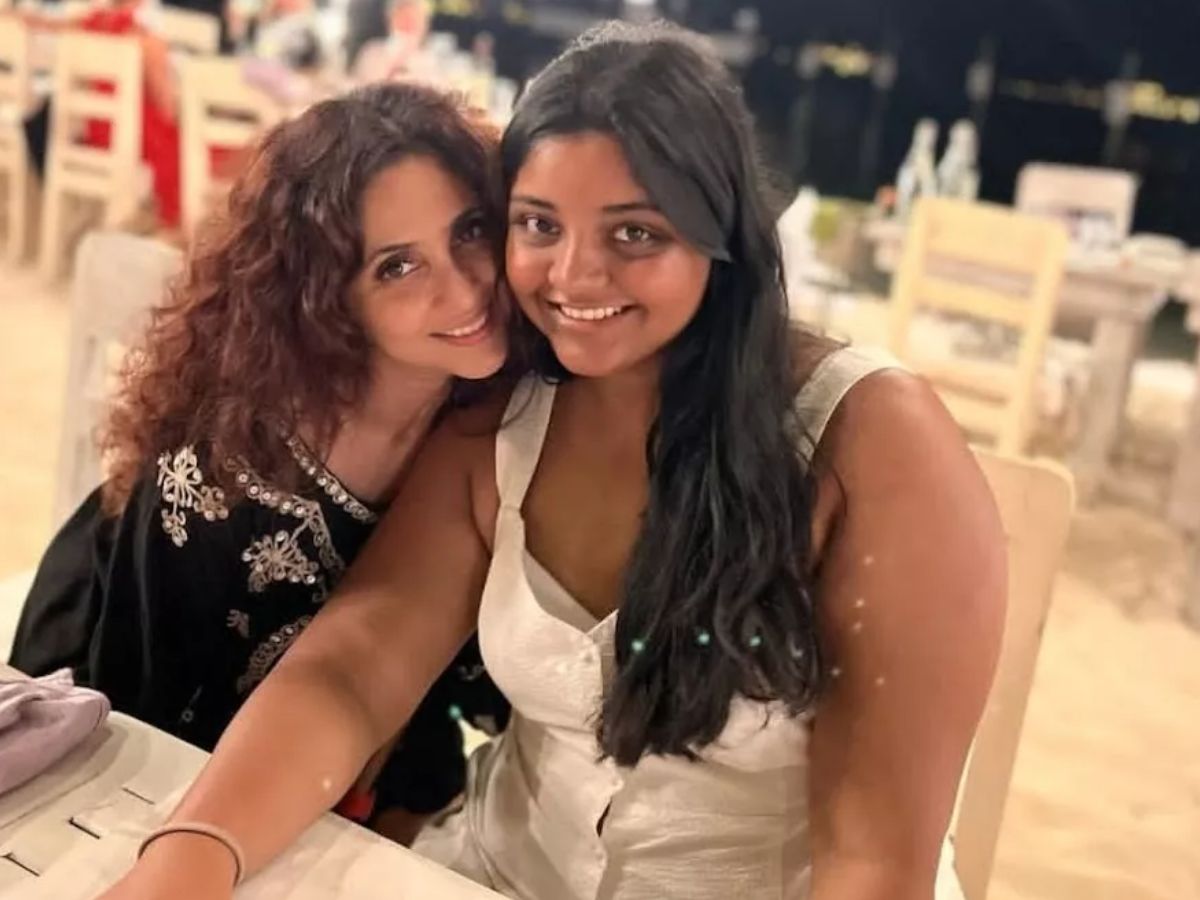 Depressed, Sleepless Nights: बेटी सिया कपूर को सेक्स टॉय गिफ्ट करने के बाद ट्रोल होने पर गौतमी कपूर ने तोड़ी चुप्पी