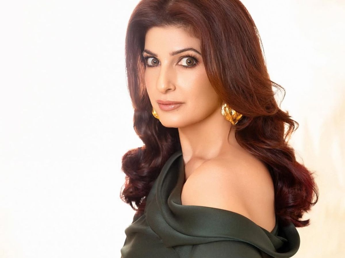 Acknowledged her own rights - Photo Gallery