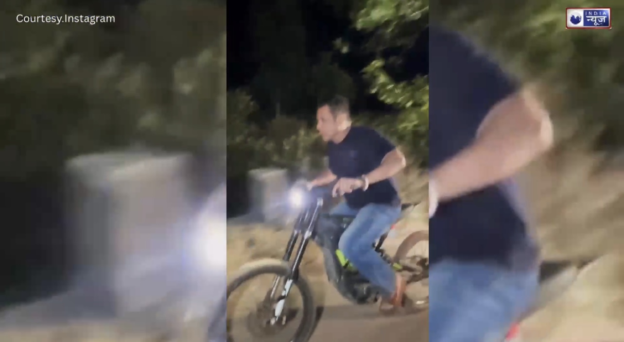 60 की उम्र के भी 20 साल वाला दम! बीच सड़क पर नौजवानों जैसी साइकिलिंग करके सलमान खान ने सबके छुड़ाए छक्के!