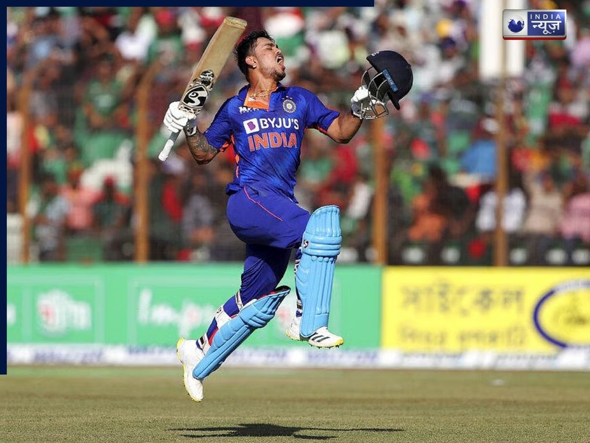 ODI क्रिकेट में भारत के सिर्फ 5 बल्लेबाजों ने जड़ा दोहरा शतक, यहां देखें लिस्ट - Gallery Image