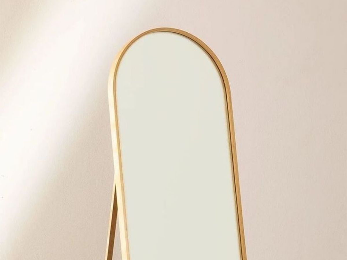 Mirror in North Direction - Photo Gallery