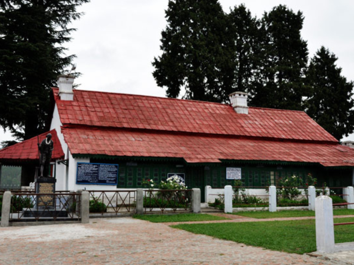 Kausani - Photo Gallery