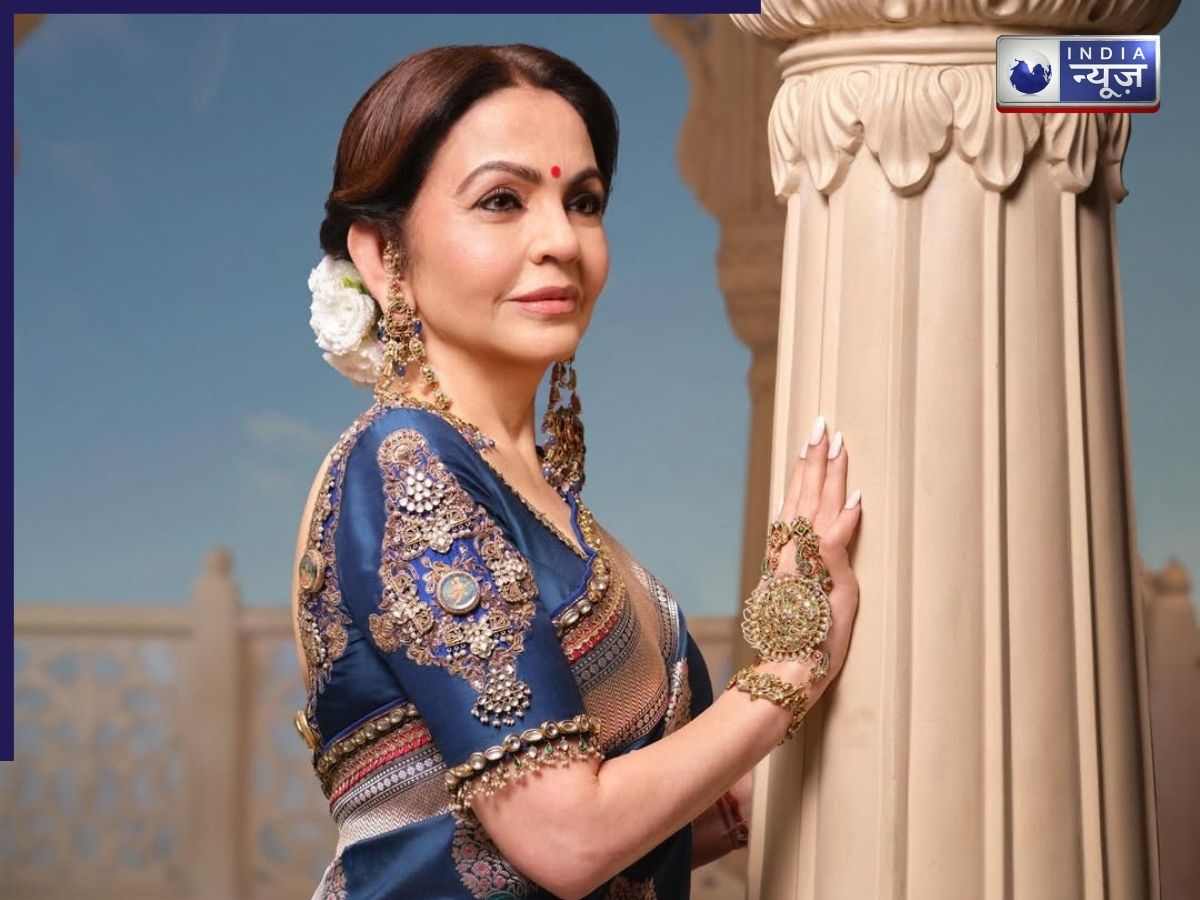 क्यों नीता अंबानी की साड़ी बन चुकी है उनकी पहचान? जानिए उनके सिग्नेचर फैशन लुक्स का राज