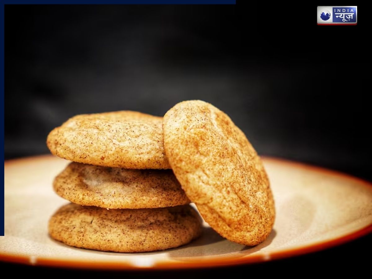 Singhara Cookies: मैदे से लें ब्रेक! सर्दियों में हेल्दी क्रेविंग का परफेक्ट जवाब, ट्राई करें घर पर बने हुए सिंघाड़े की कुकीज, सेहत के साथ-साथ मिलेगा जबरदस्त स्वाद