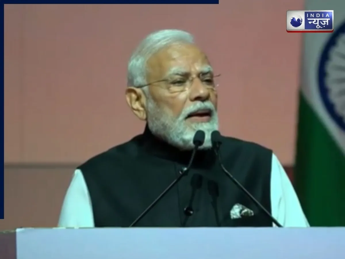 PM Modi Oman visit: ‘आज हम एक ऐसा ऐतिहासिक निर्णय ले रहे हैं’, ओमान में भारतीय समुदाय के लोगों को संबोधित करते हुए पीएम मोदी ने किया बड़ा एलान