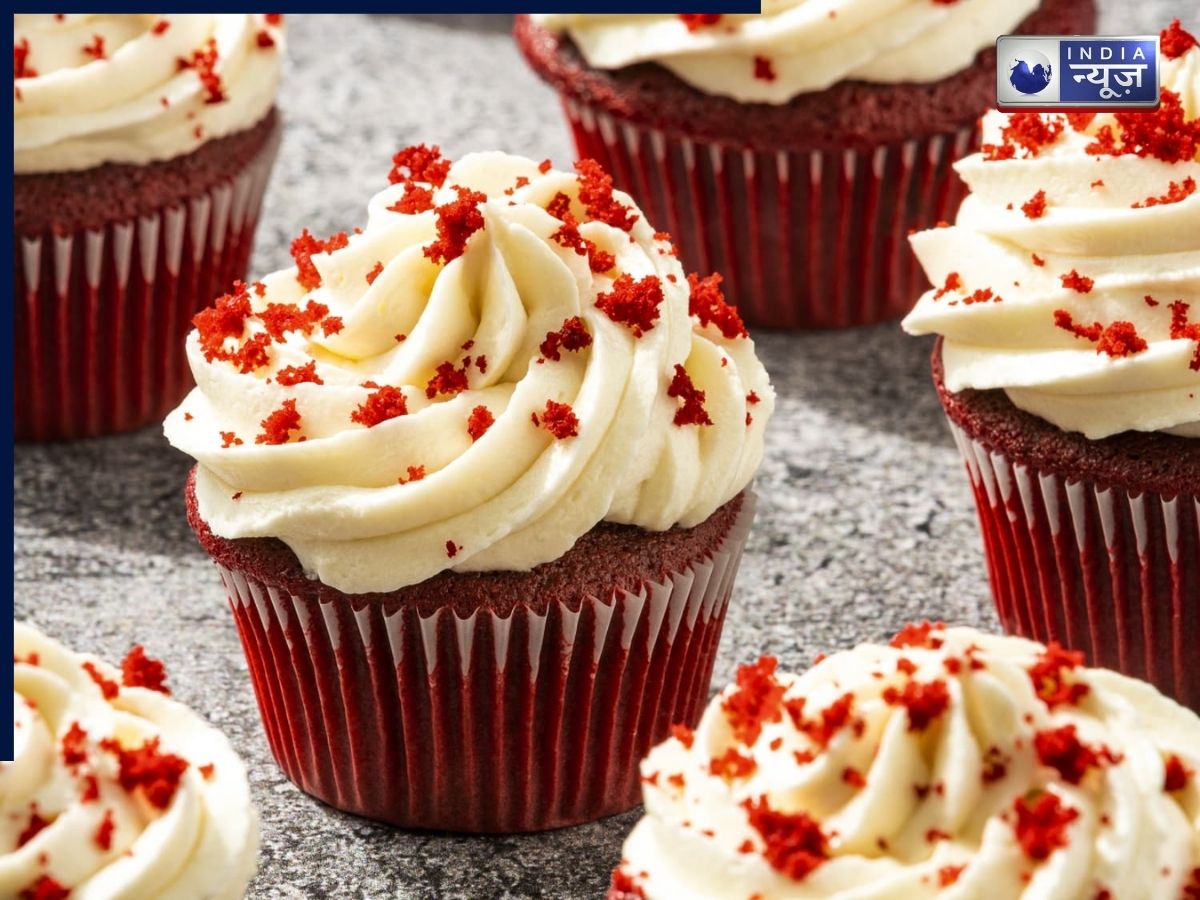 Christmas Cupcakes Ideas 2025: क्रिसमस पर इस तरह बनाएं कप केक, बच्चों से बड़ों तक सब करेंगे वाहवाही - Gallery Image