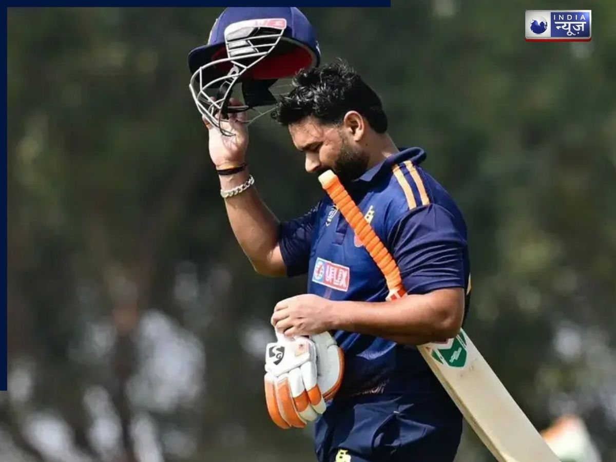 ऋषभ पंत या ईशान किशन… बतौर विकेटकीपर बल्लेबाज किसका रिकॉर्ड बेहतर, देखें आंकड़े - Gallery Image