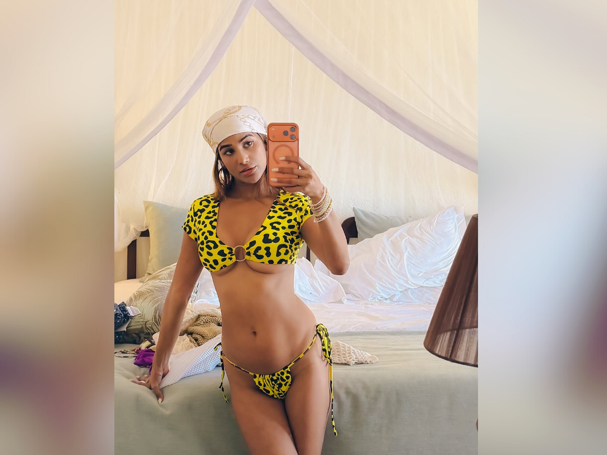 Poonam Pandey is the boldest actress in the entertainment industry - Photo Gallery