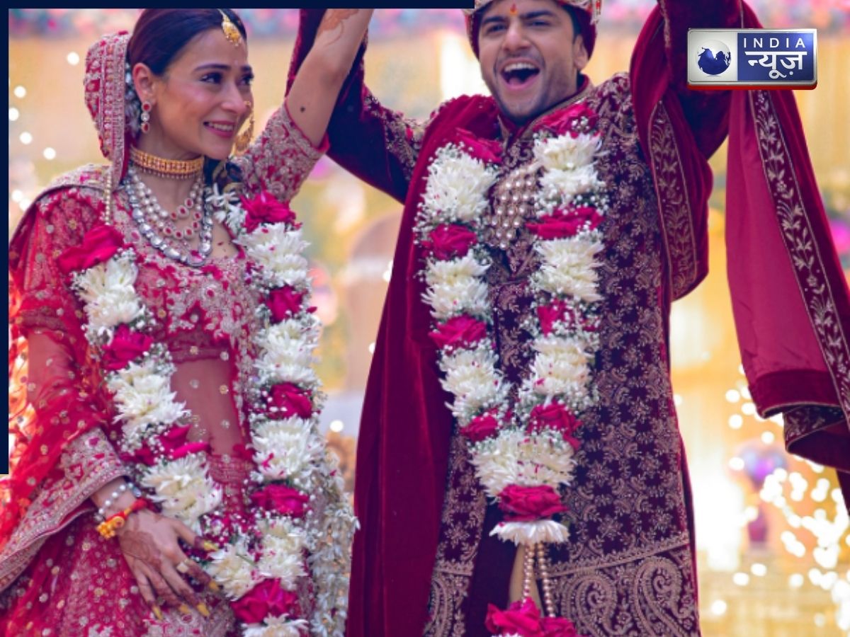 Sara Khan Bridal Look - Photo Gallery