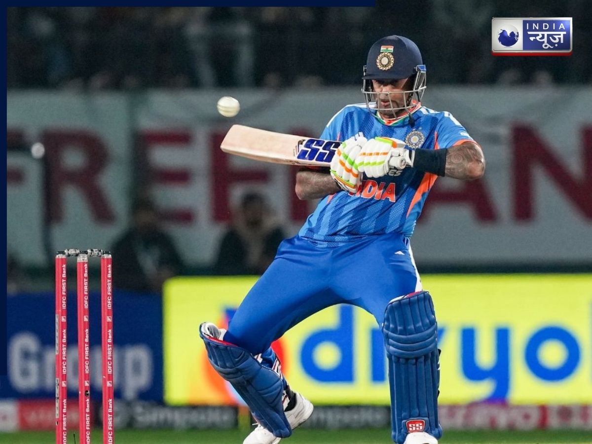 IND vs SA: अहमदाबाद में टीम इंडिया के जबरदस्त T20I रिकॉर्ड, सिर्फ 1 टीम के सामने मिली हार; देखें पिच रिपोर्ट - Gallery Image