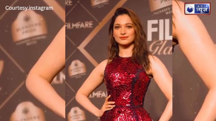 हुस्न का जलवा! Tamannaah Bhatia ने लिया ‘रेड हॉट’ लुक में ‘गुस्ताख इश्क’ से बदला?