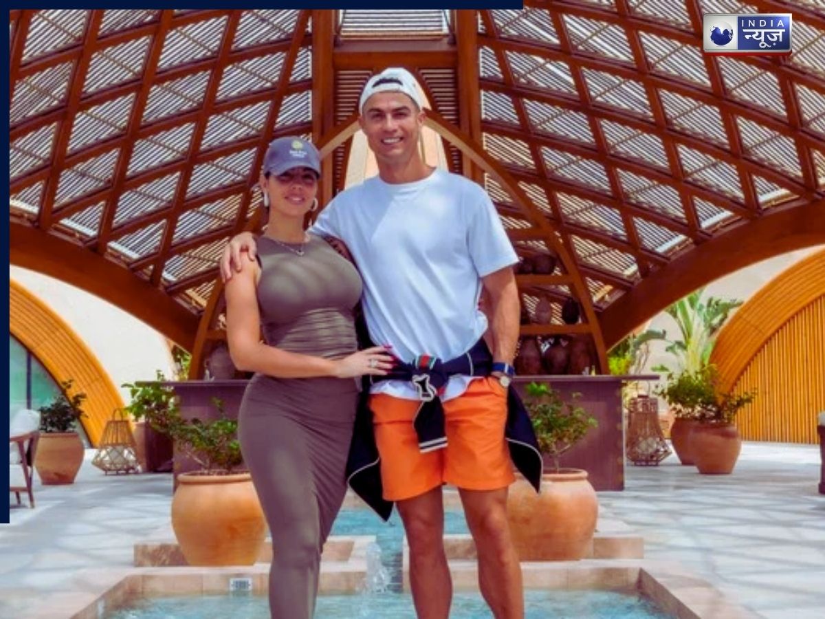 Cristiano Ronaldo ने सऊदी अरब के इस आईलैंड पर खरीदे 2 लग्जरी विला, कैसे आप भी बना सकते हैं यहां आशियाना?