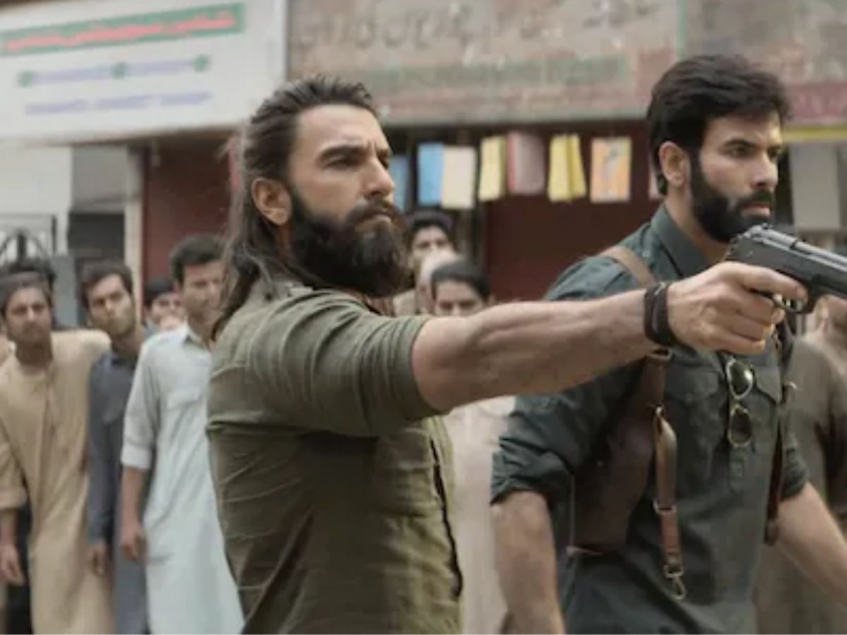 Dhurandhar box office collection: ‘धुरंधर’  की धुआंधार शुरूआत, बॉक्स ऑफिस पर आते ही मचाया धमाल; तोड़ डाला सैयारा का रिकोर्ड - Gallery Image