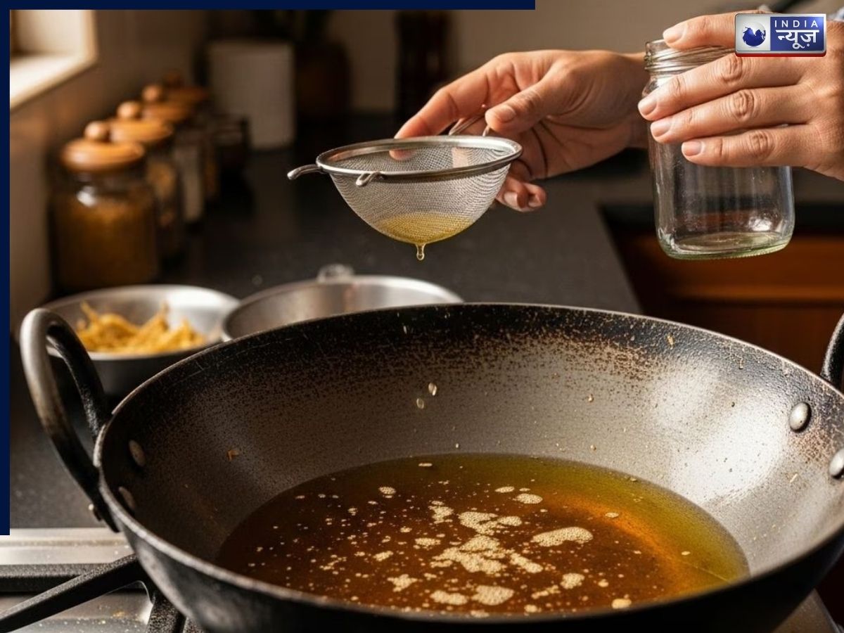 Reuse Cooking Oil Side Effects: सेहत का दुश्मन है कड़ाही में बचा हुआ ऑइल, साइड इफेक्ट्स और बचाव को लेकर क्या है एक्सपर्ट्स की राय? - Photo Gallery