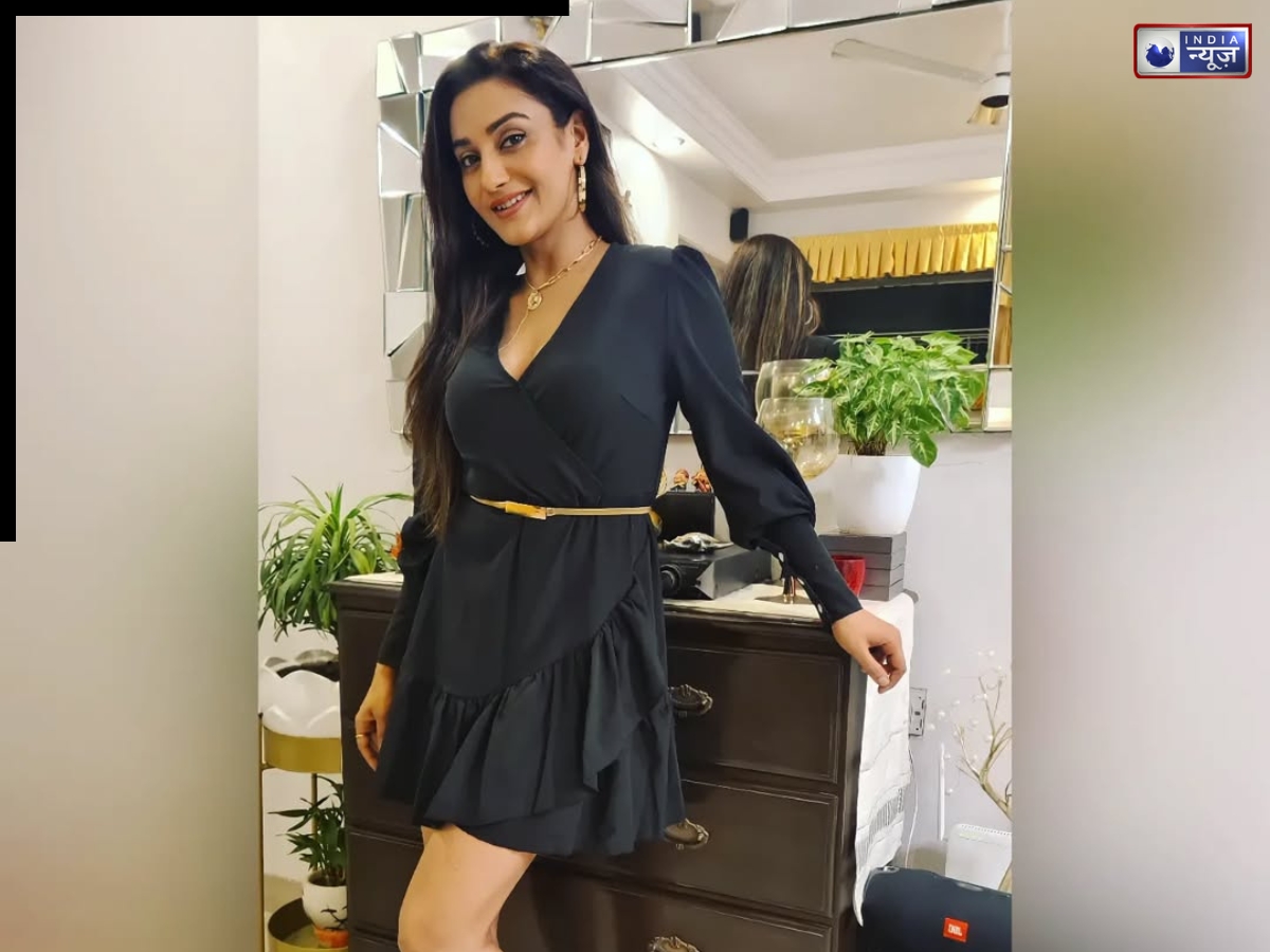 Rati Pandey started her career in the TV industry - Photo Gallery