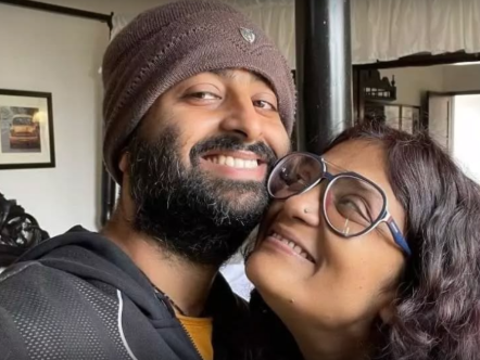 Childhood Friendship - Photo Gallery