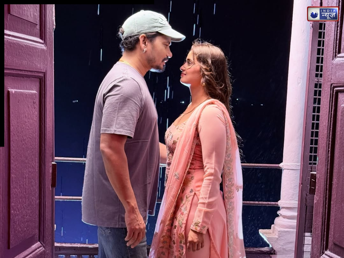 Neelam Giri breaks silence on her affair with Paresh Lal Yadav - Photo Gallery