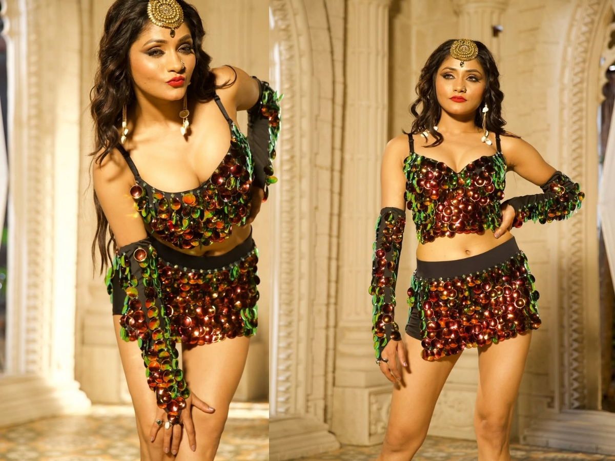 Shweta Sharma's songs are hits - Photo Gallery