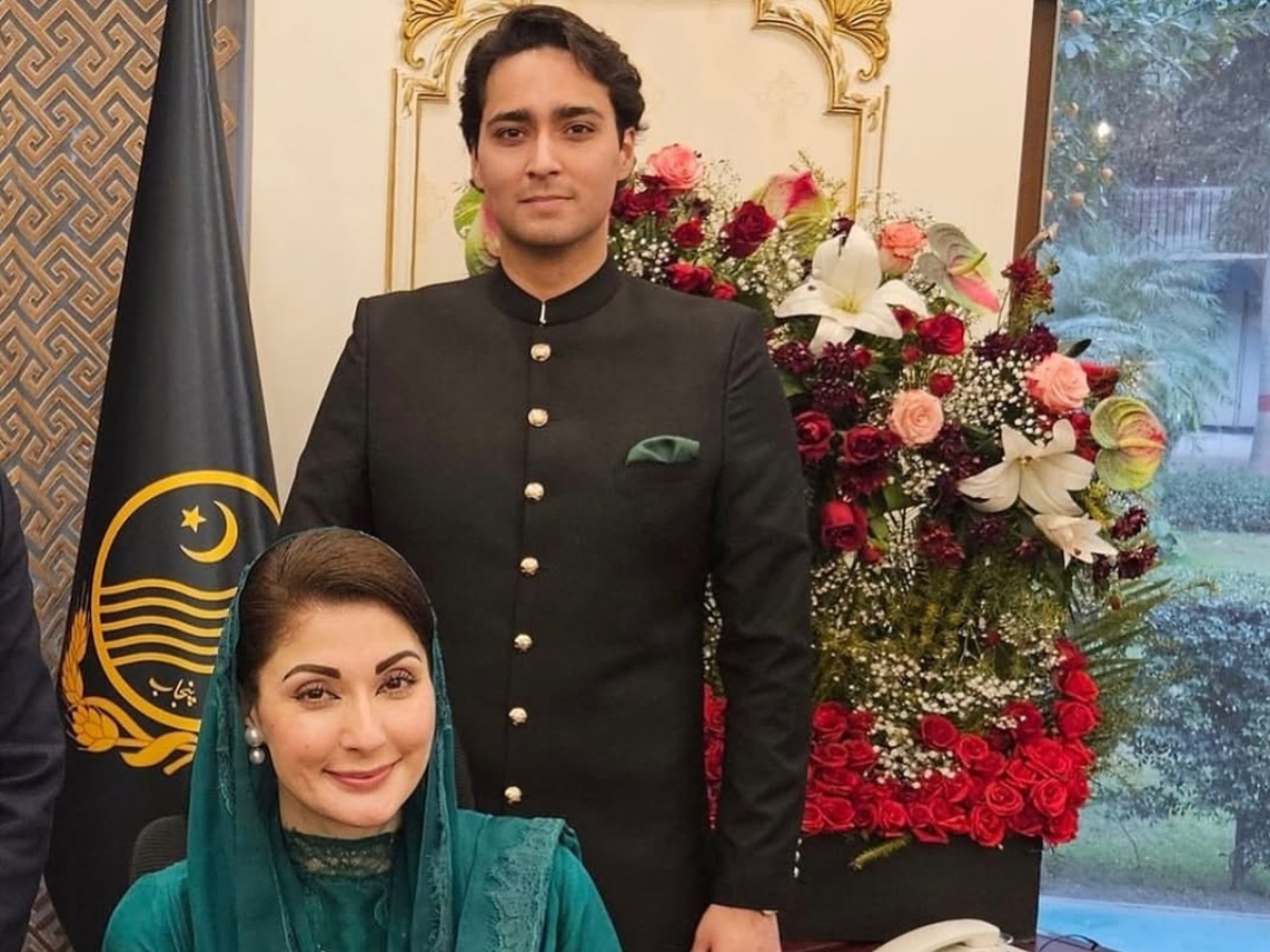 Junaid Safdar Wedding cards - Photo Gallery