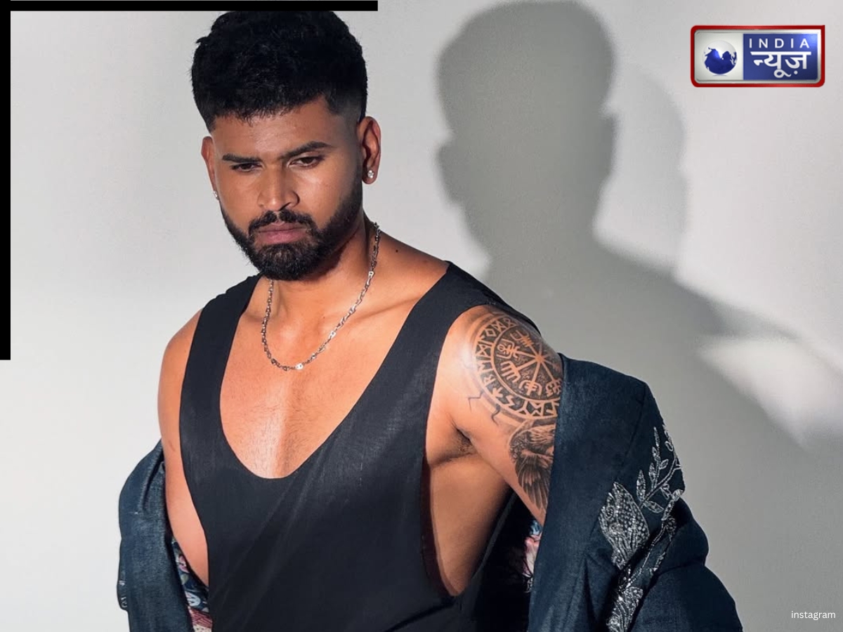 Mrinal Thakur was in a relationship with Sharad Tripathi - Photo Gallery