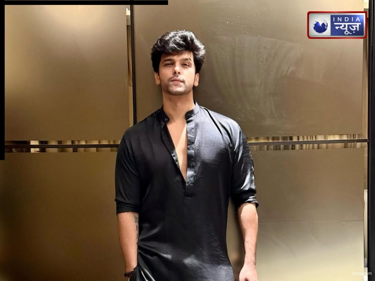 Dhanush से पहले इन मर्दों के साथ रहा है मृणाल ठाकुर का संबंध! मशहूर सिंगर और क्रिकेटर का नाम भी डेटिंग लिस्ट में शामिल - Gallery Image