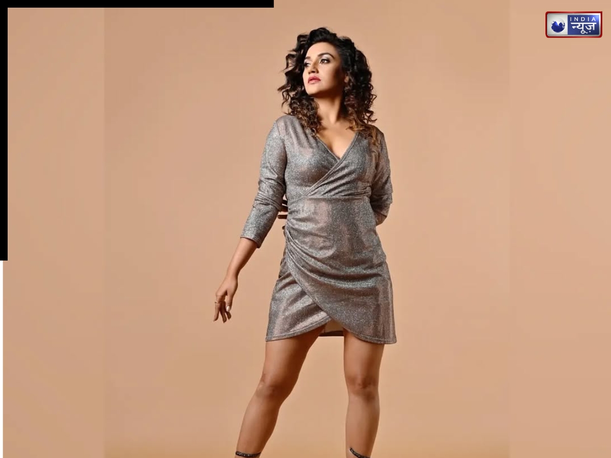 Important facts about Rati Pandey - Photo Gallery