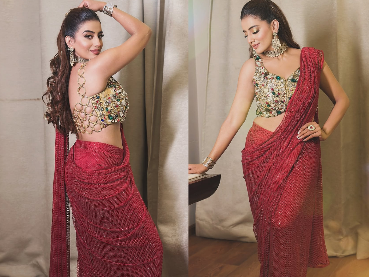 Bhojpuri bold actress Akshara Singh - Photo Gallery