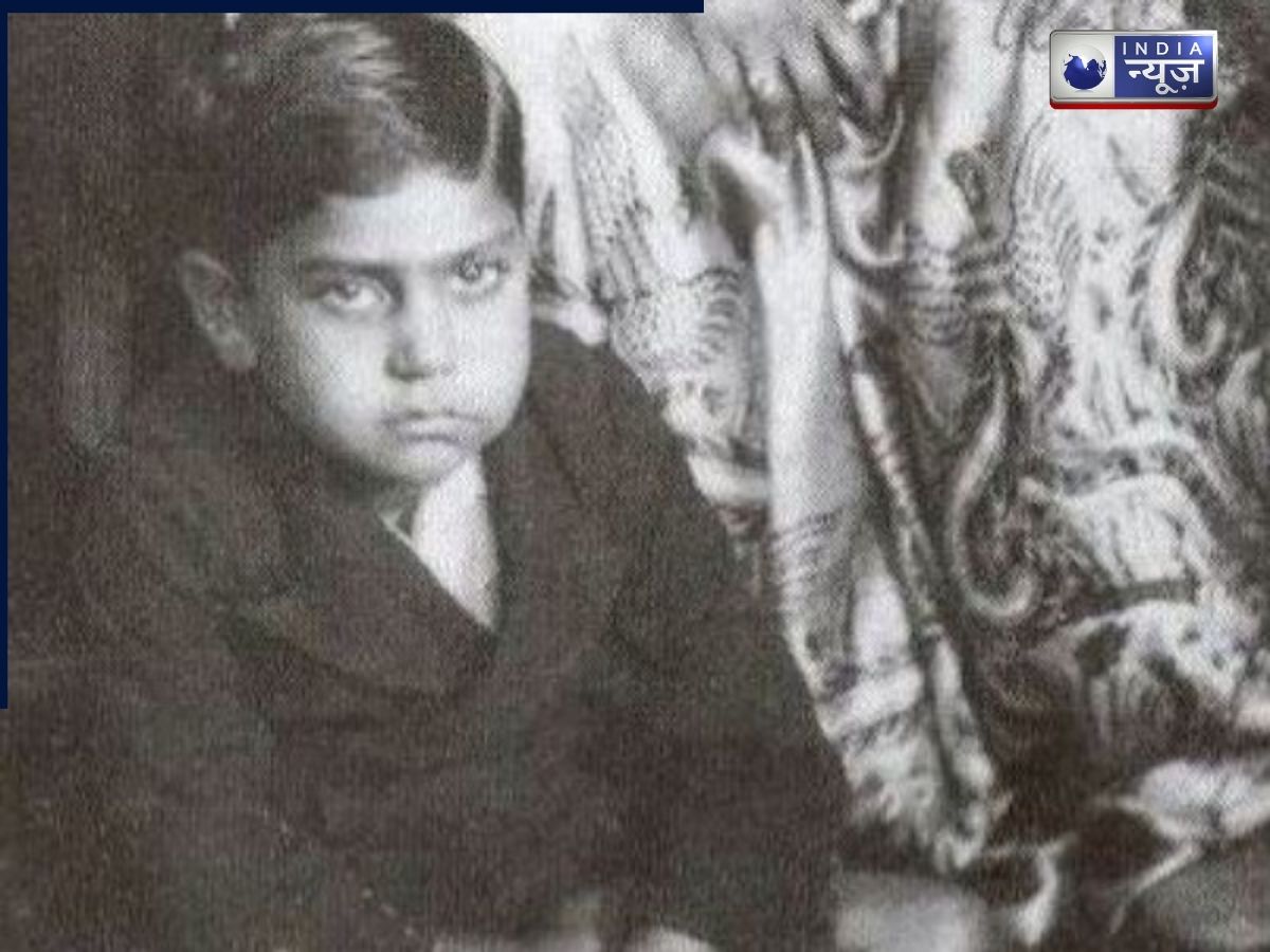 Amrish Puri Childhood Image - Photo Gallery