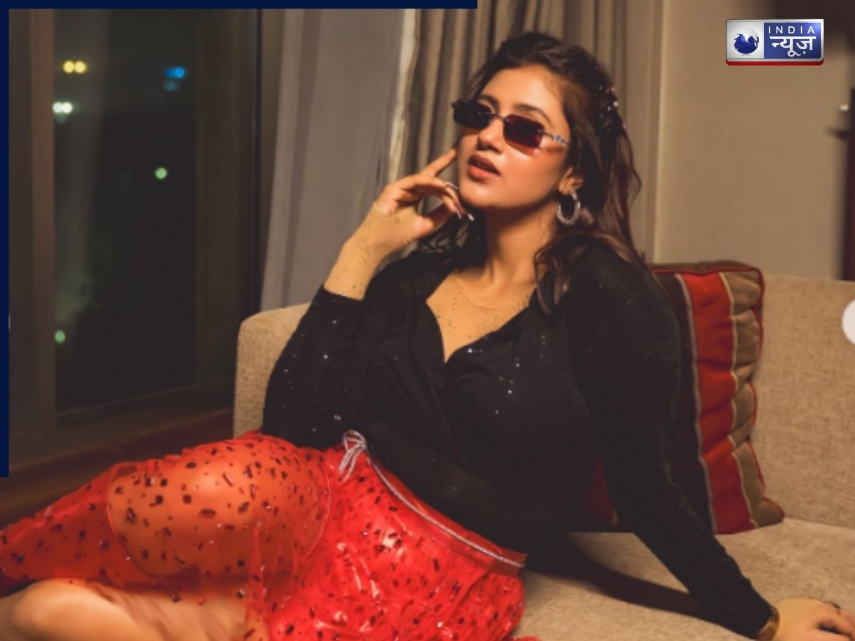 Anjali Arora - Photo Gallery