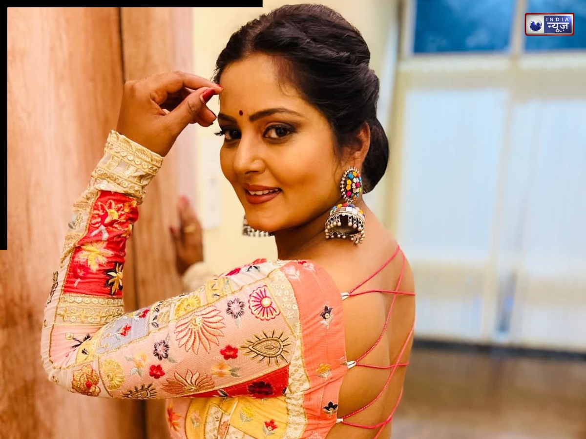 anjana singh networth - Photo Gallery