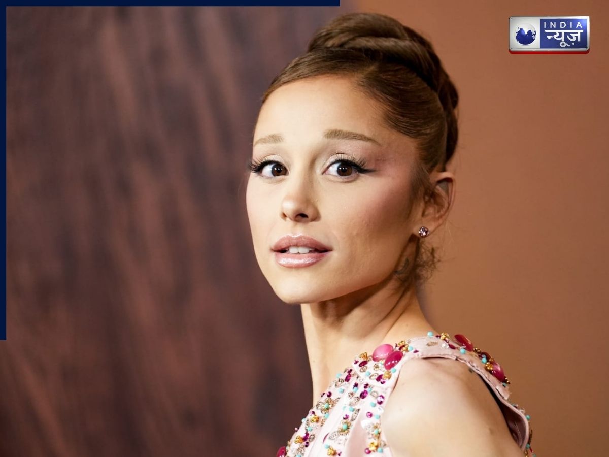 Ariana Grande - Photo Gallery