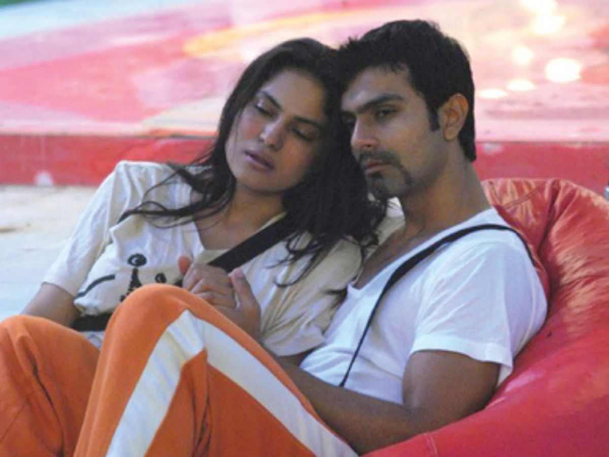 Ashmit Patel used to wash Veena Malik's innerwear - Photo Gallery