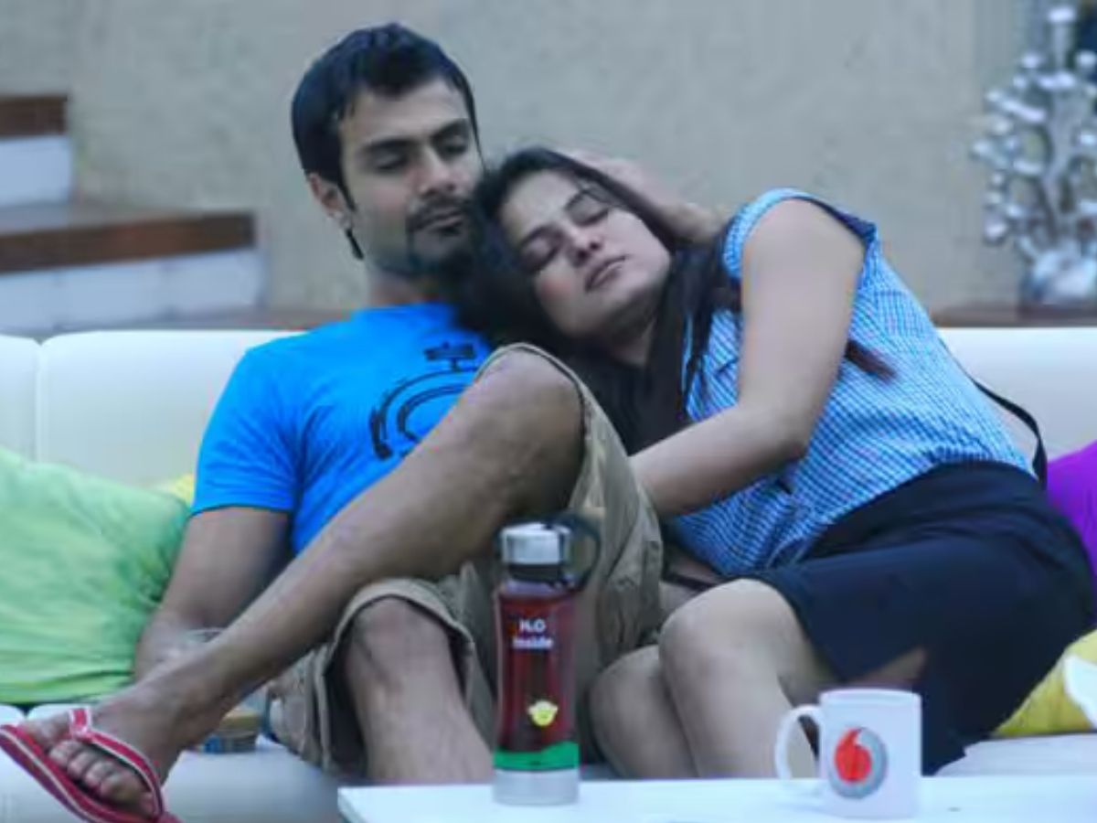 Ashmit Patel's closeness with controversy queen Veena Malik - Photo Gallery