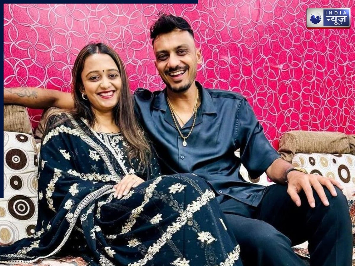 Axar Patel Birthday: टीम इंडिया के ‘बापू’ को डाइटीशियन से हुआ प्यार, बर्थडे पर किया था प्रपोज; जानें कितनी हैं दोनों की नेटवर्थ? - Gallery Image