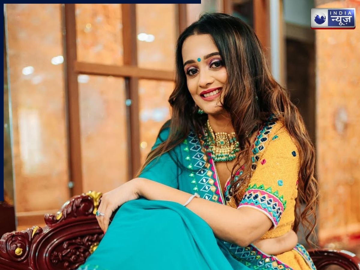 Axar Patel Birthday: टीम इंडिया के ‘बापू’ को डाइटीशियन से हुआ प्यार, बर्थडे पर किया था प्रपोज; जानें कितनी हैं दोनों की नेटवर्थ? - Gallery Image