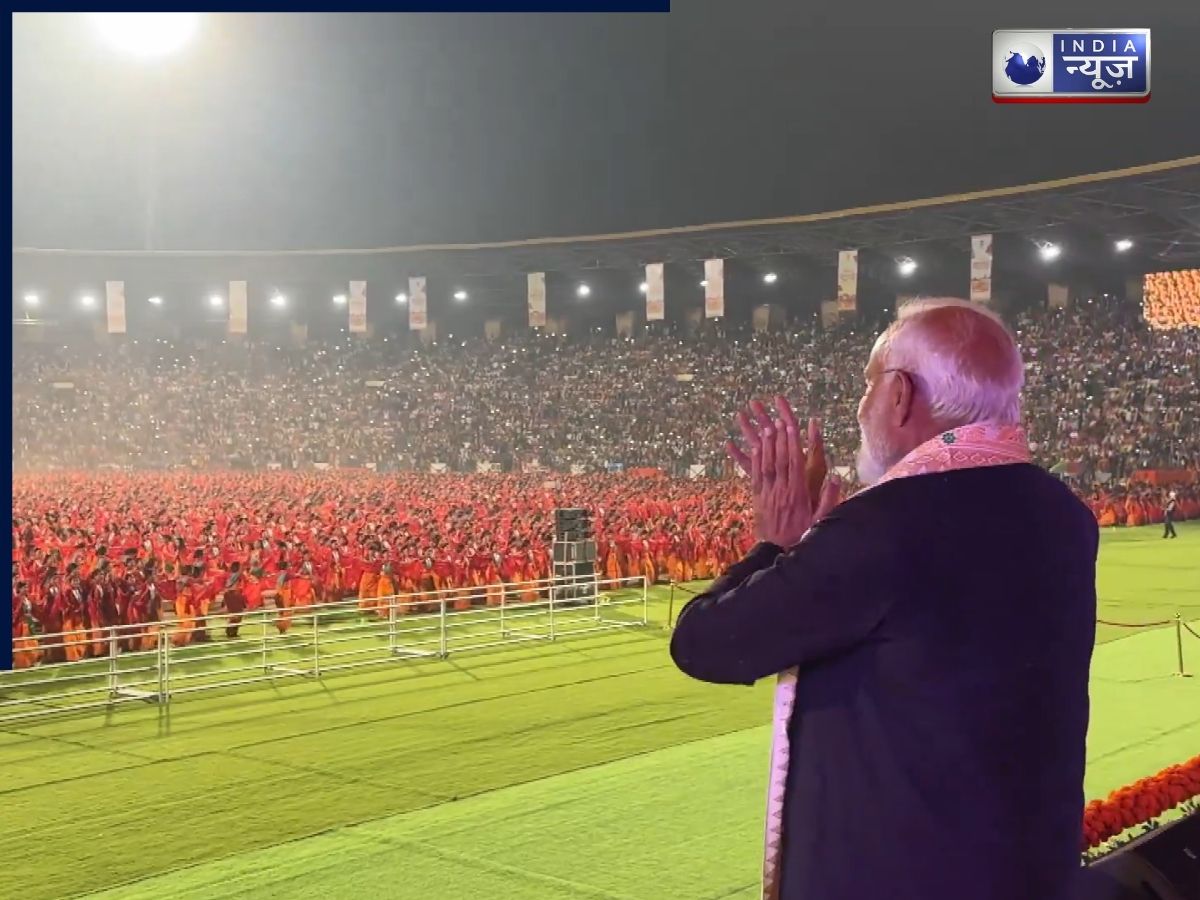 गुवाहाटी में उतरीं 10,000 ‘तितलियाँ’! PM मोदी के सामने असम ने रचा वो इतिहास, जिसे देख दुनिया रह गई दंग; जानें क्या है बागुरुम्बा?