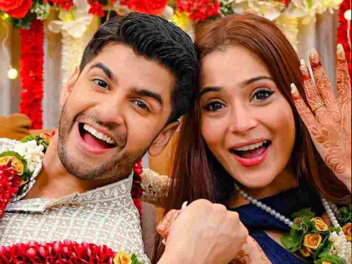 Sara Khan & Krish Pathak - Photo Gallery