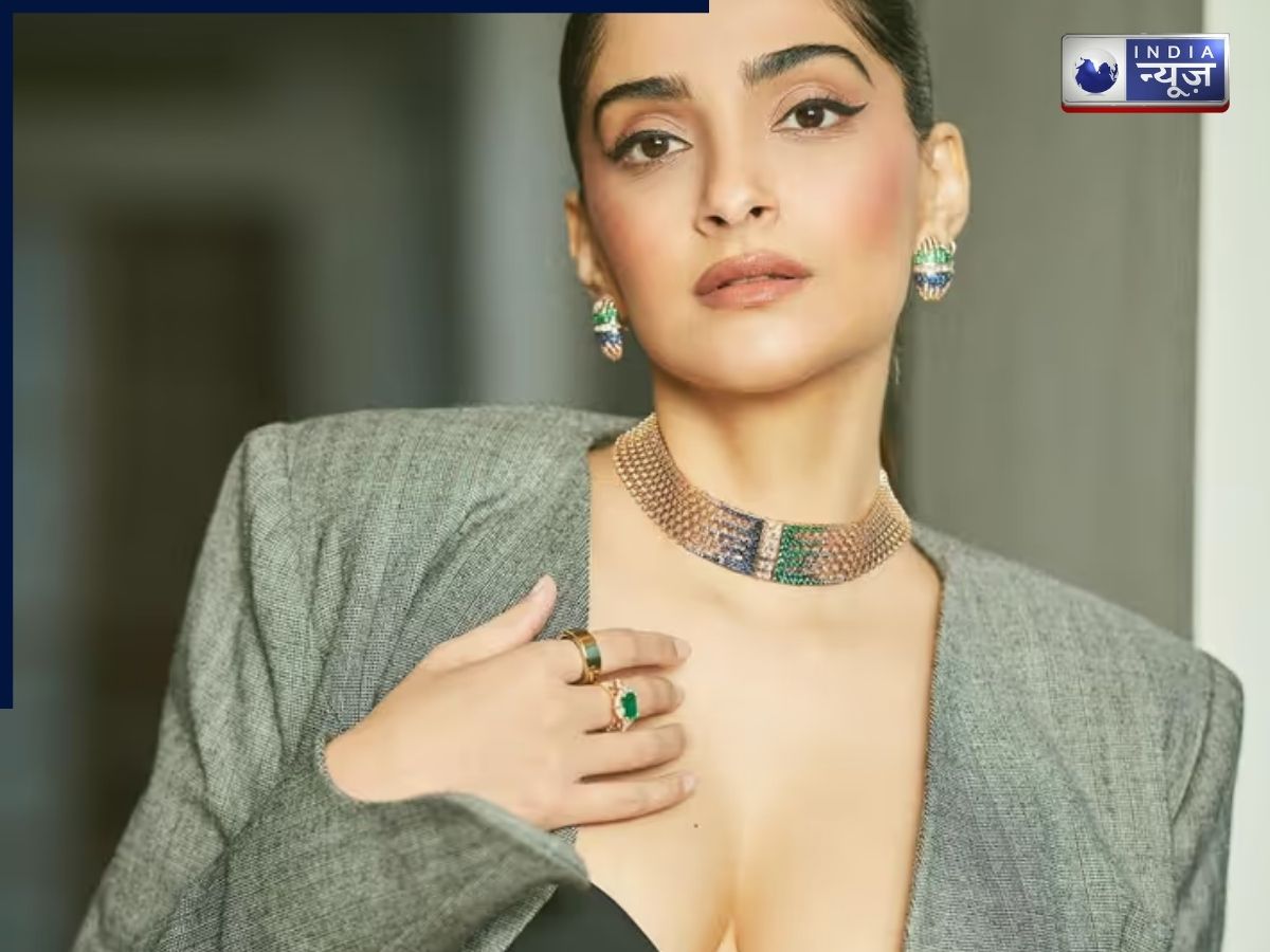 Sonam Kapoor - Photo Gallery