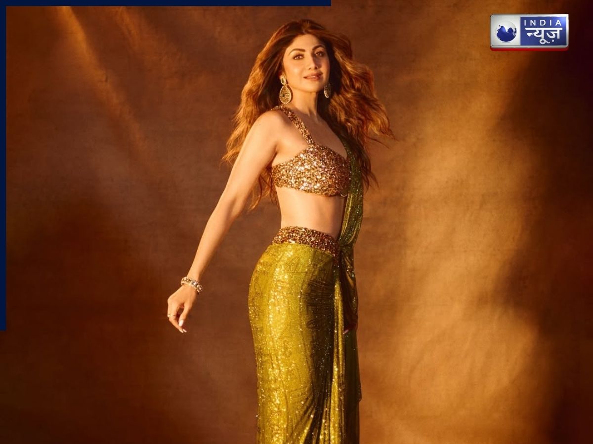 Shilpa Shetty: Yoga is Her Religion - Photo Gallery