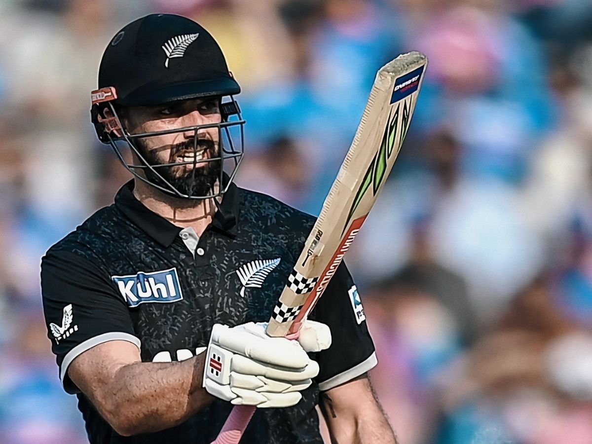 IND vs NZ: कौन हैं डैरिल मिचेल? जो भारत के खिलाफ शतक से चूके, MS धोनी से ले चुके ट्रेनिंग